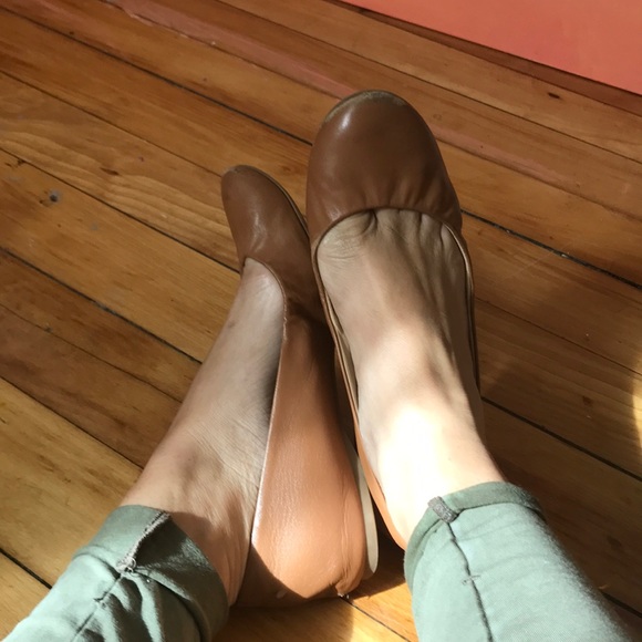 Size 9 j crew flats - Picture 6 of 6